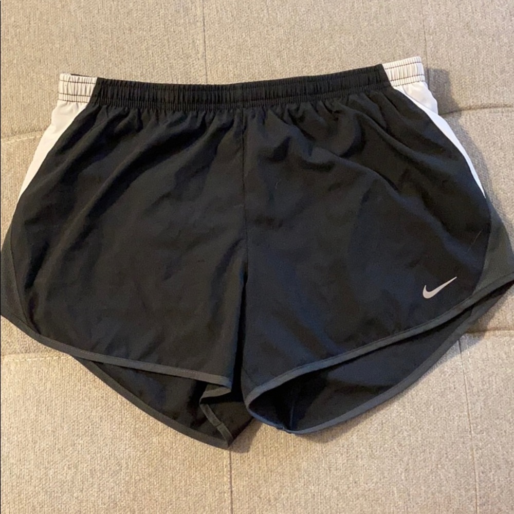 NWOT Nike Dri-Fit Running Shorts Medium